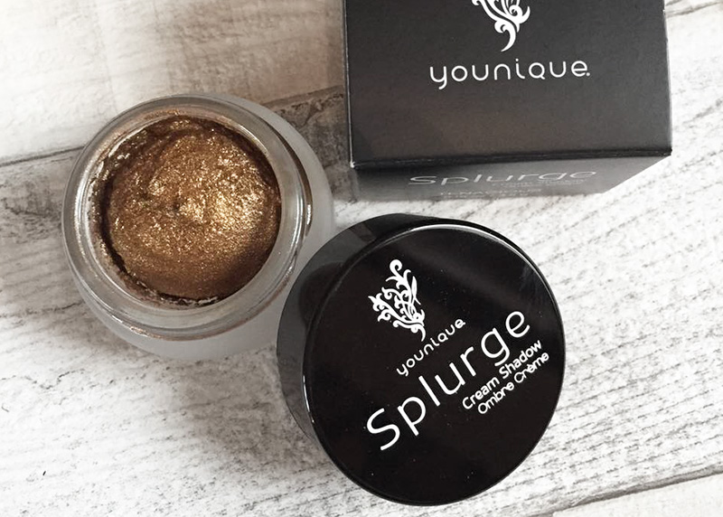 Younique Splurge Eyeshadow Review