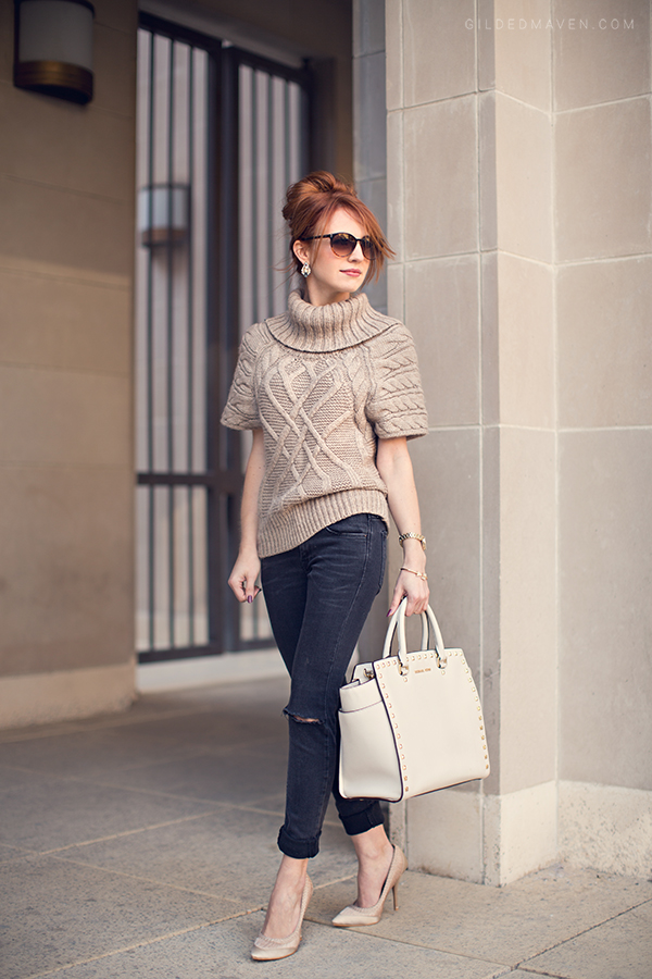 LOVE this look on GildedMaven.com! Knits, ripped jeans & nude pumps. 