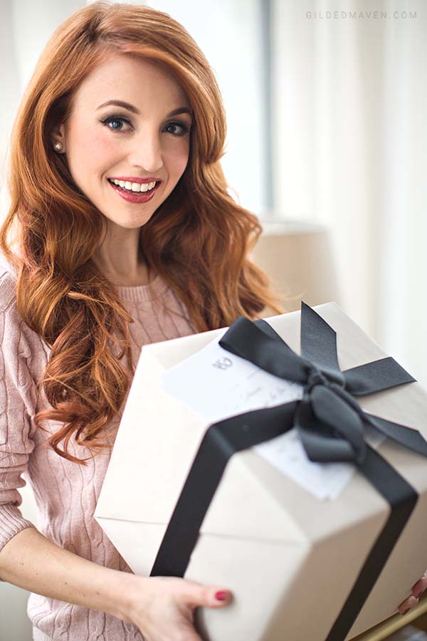 Ames & Oates is the best gifting company EVER! They have super chic gifts for girls AND guys on every budget. They even include handwritten letters and gorgeous gift wrapping! You HAVE to check them out! 